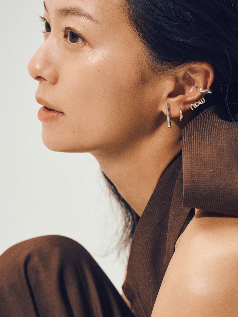 newnow Stud Earrings