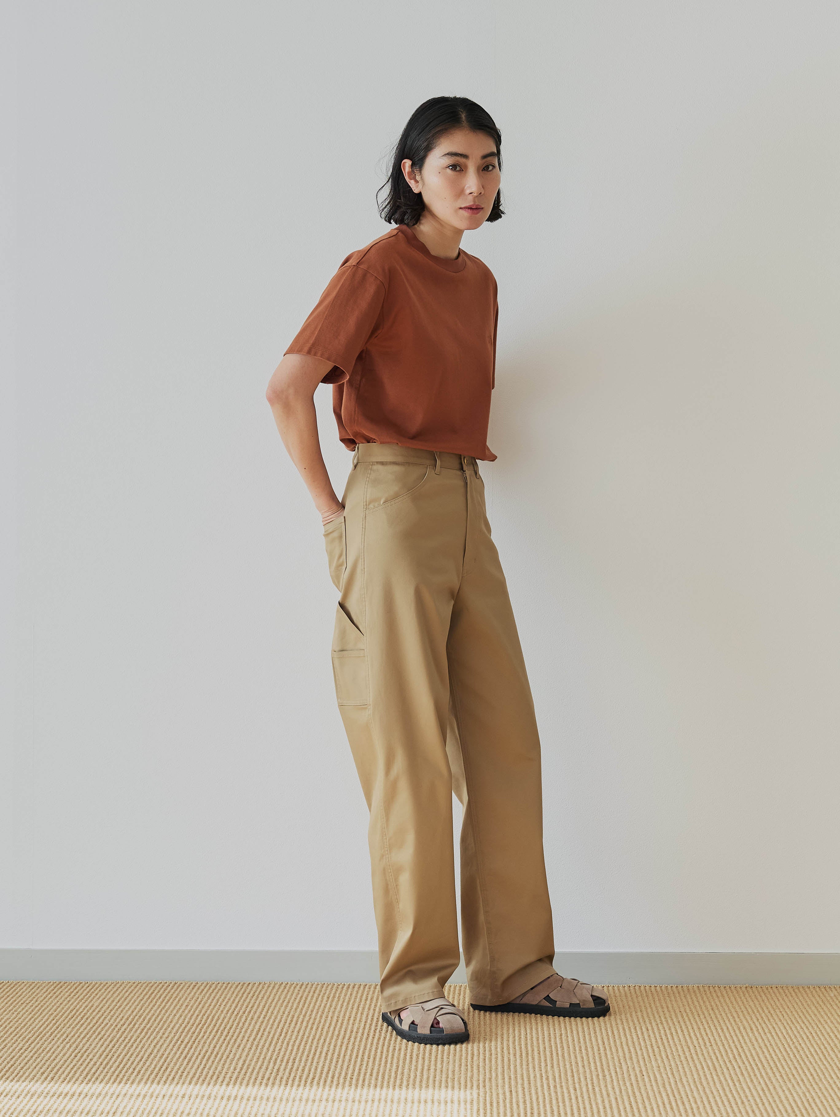 【one + one】Good Quality T-Shirt（Brown）× Painter Pants