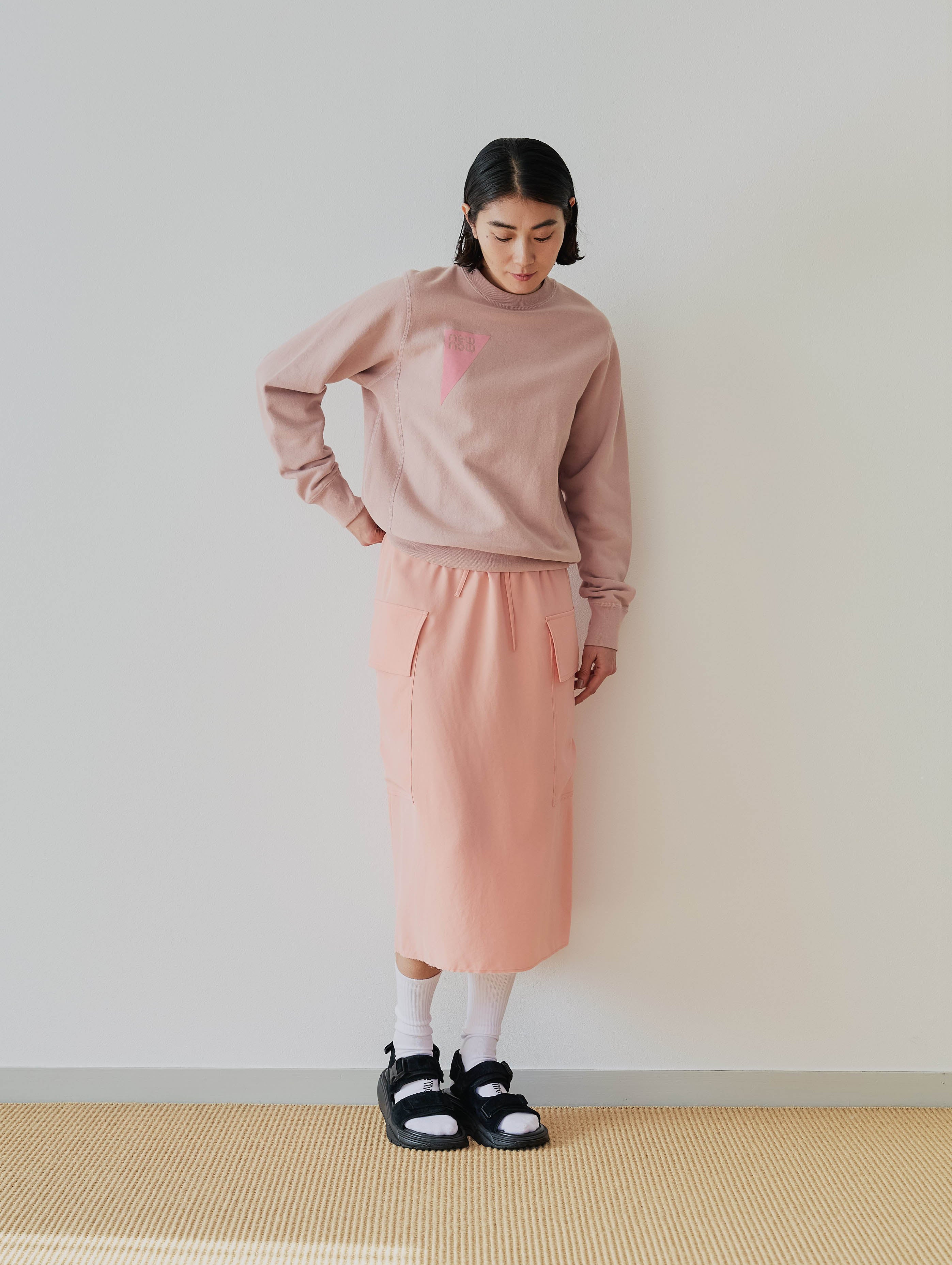 【one + one】Crewneck Sweat × ITM Letter Socks