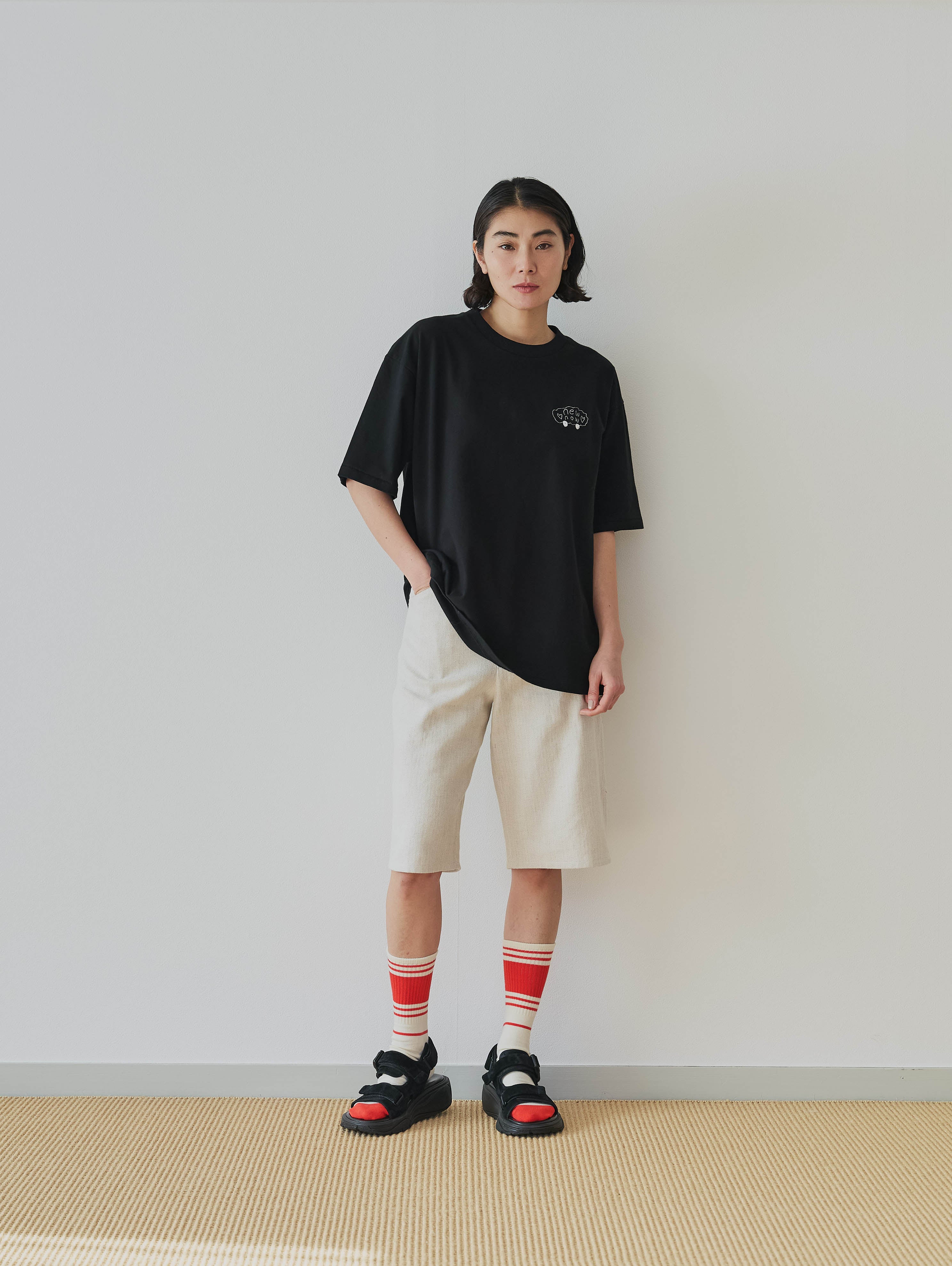 【one + one】2-Pack Tee × Multiline Tube Socks