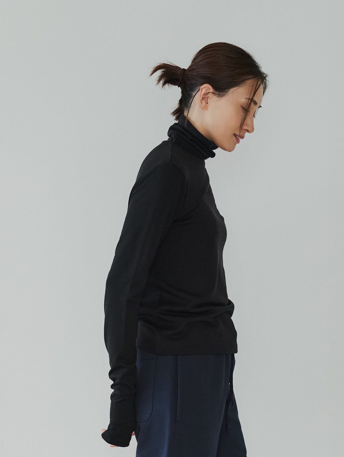 FINE MERINO WOOL HIGH NECK PULLOVER