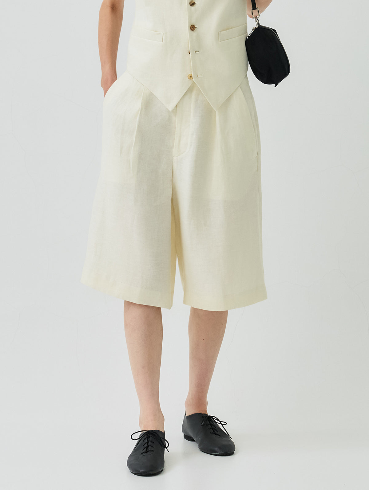 WASHABLE LINEN SHORTS