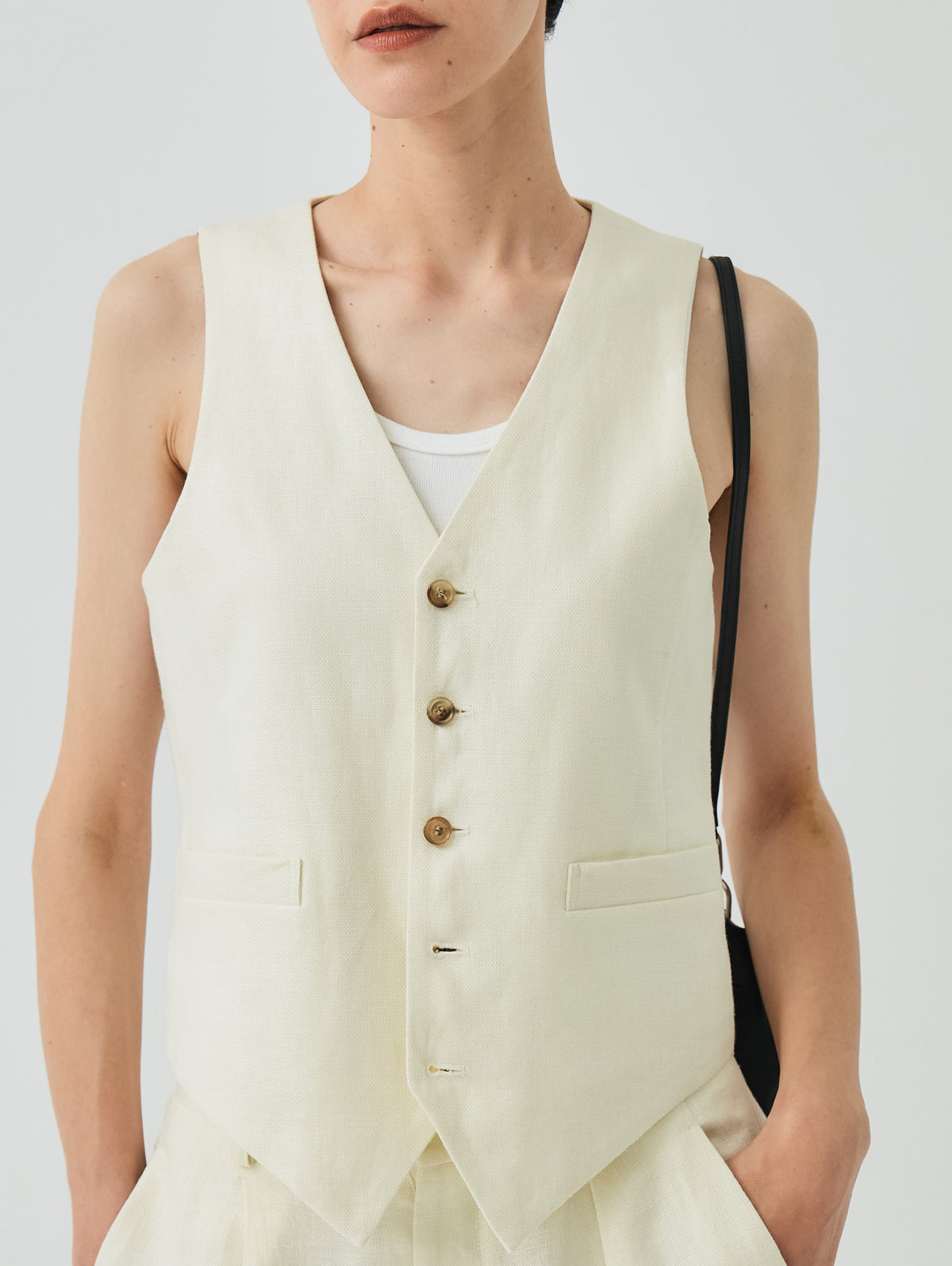 WASHABLE LINEN GILET