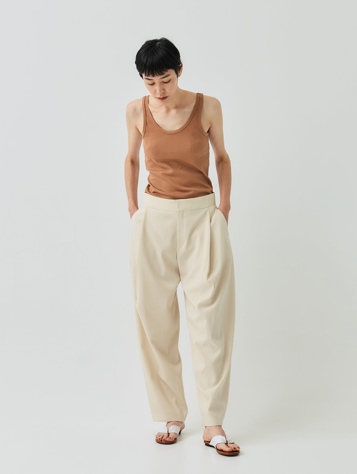 モデル:モデル身長 177cm / 着用 サイズM