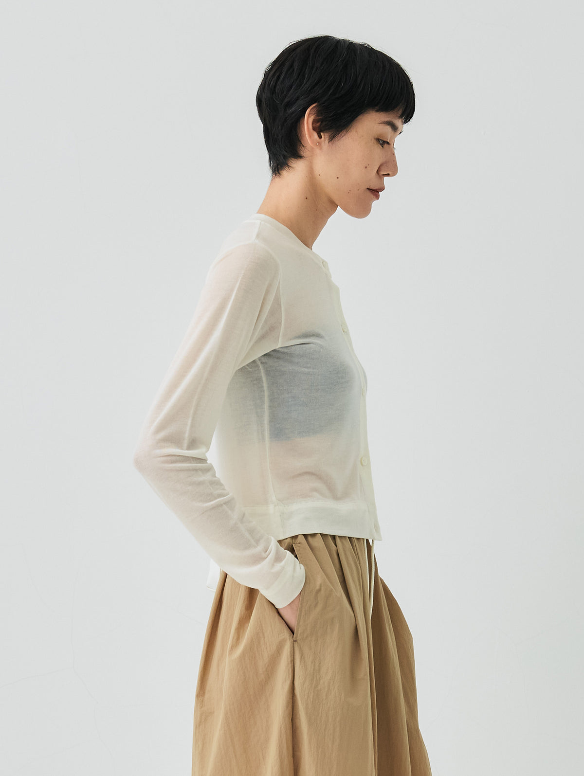 CASHMERE SILK CREWNECK CARDIGAN