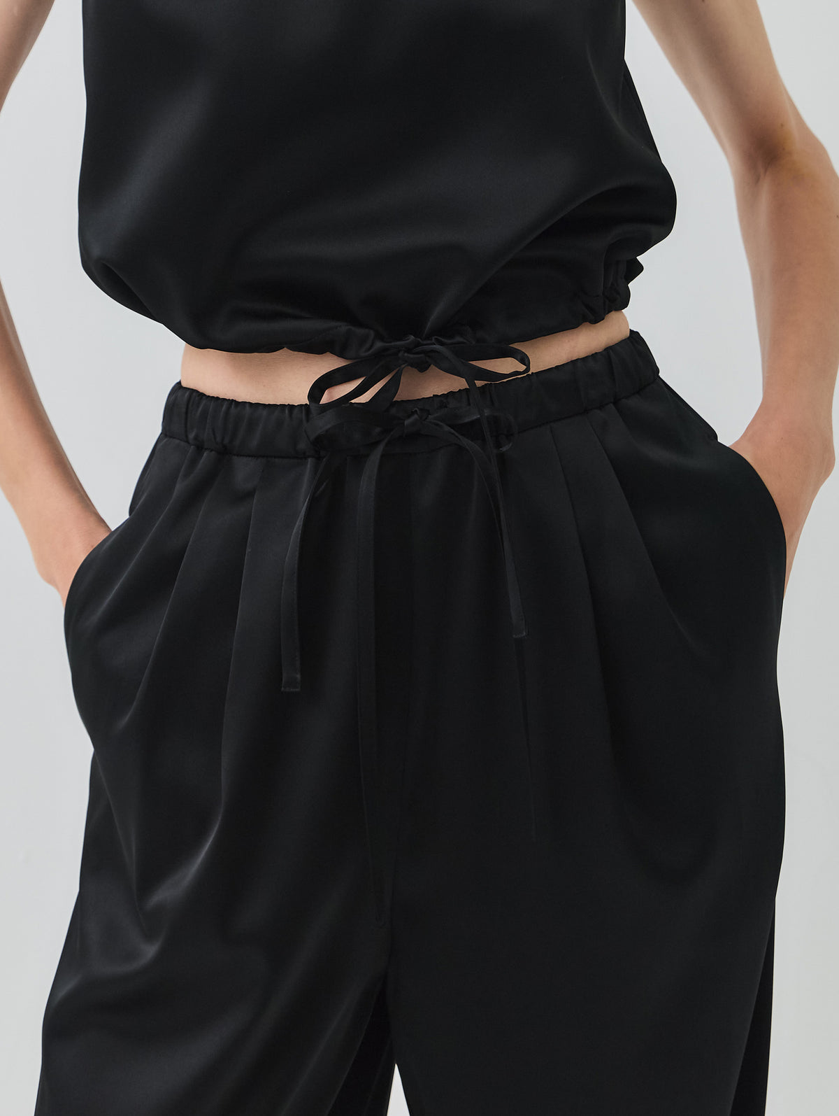 SATIN DRAW CORD PANTS