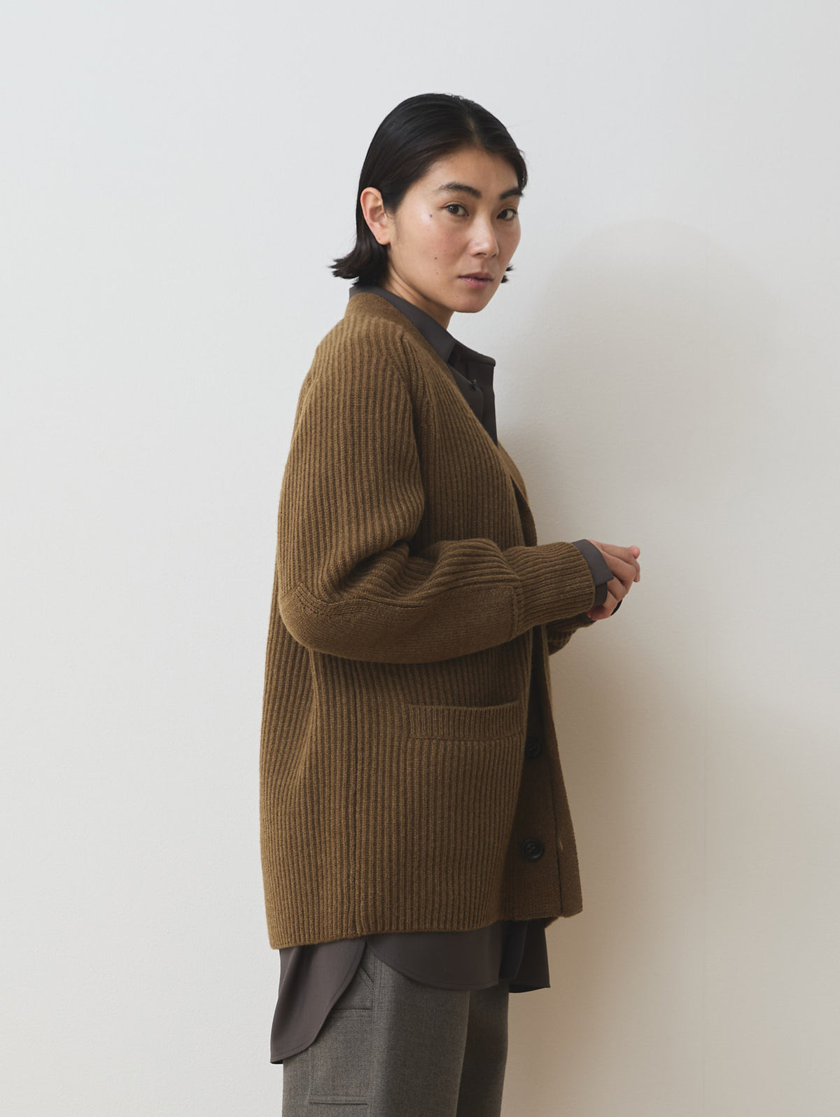 WOOL CASHMERE V-NECK RIB CARDIGAN