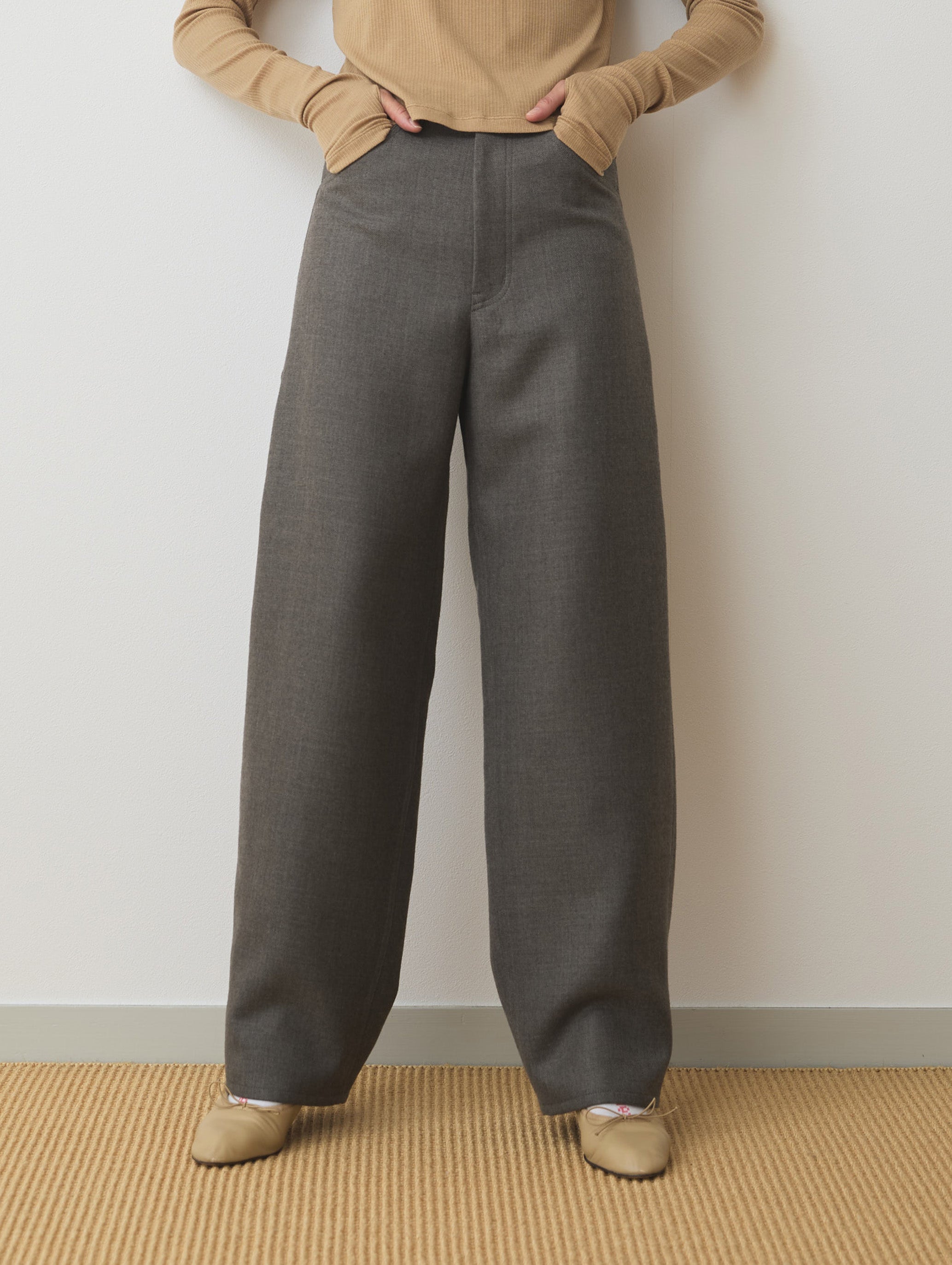 モデル:モデル身長 170cm / 着用 サイズM