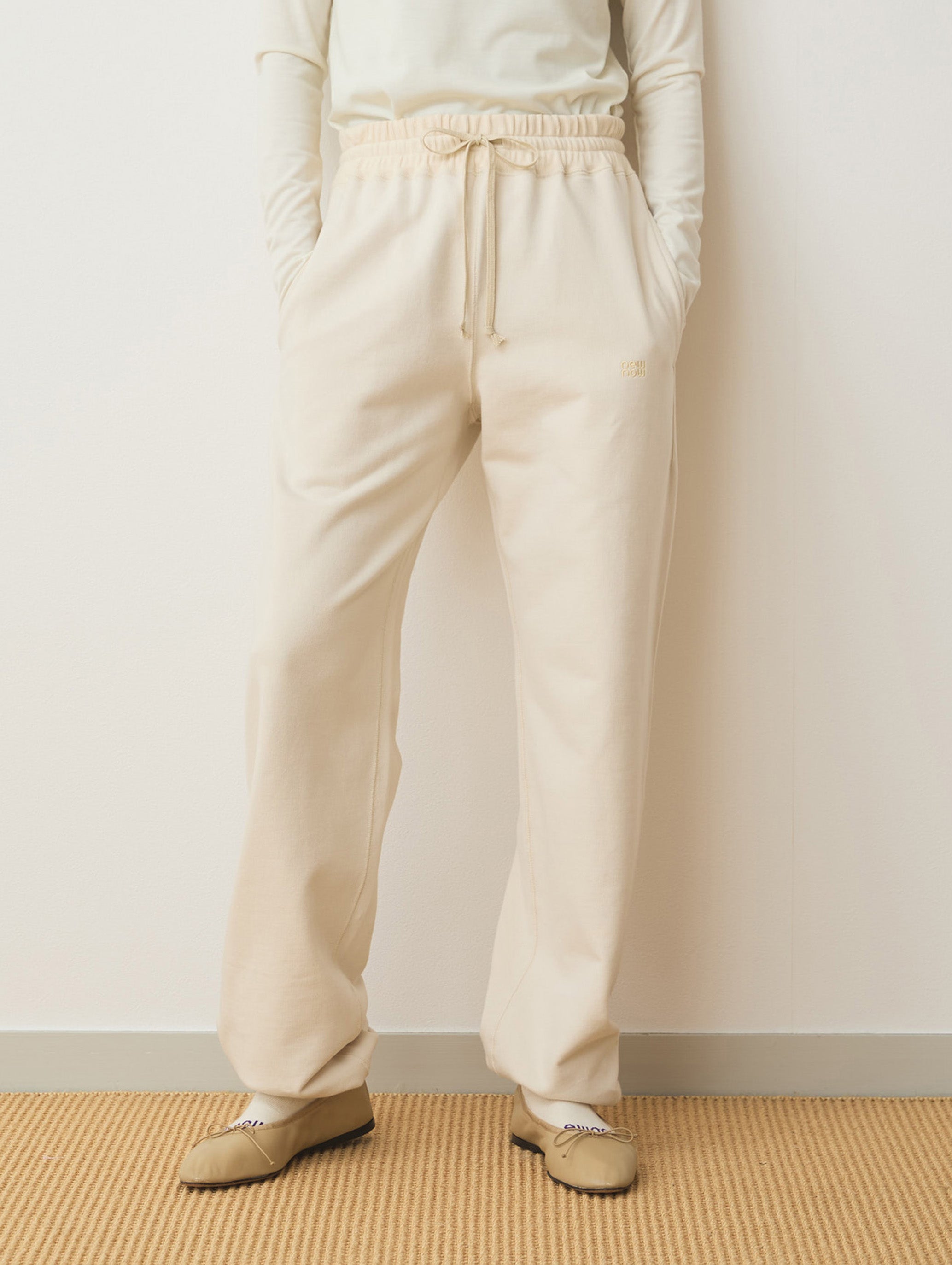 SIGNATURE SWEAT PANTS