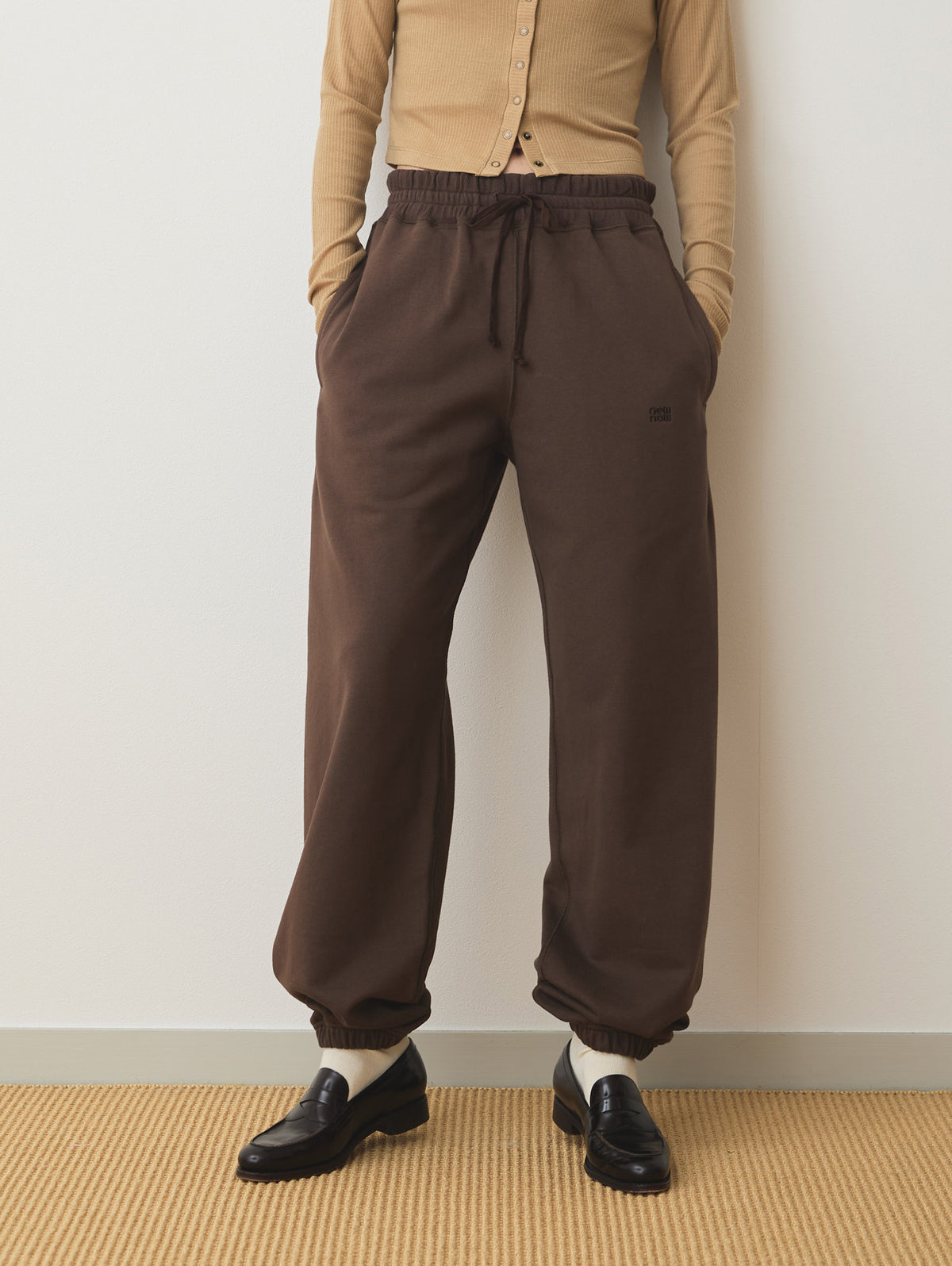 モデル:モデル身長 170cm / 着用 サイズM