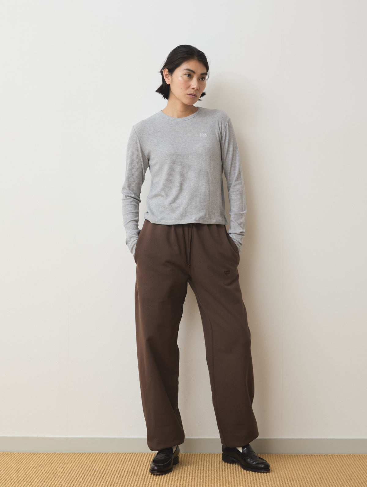 SIGNATURE SWEAT PANTS